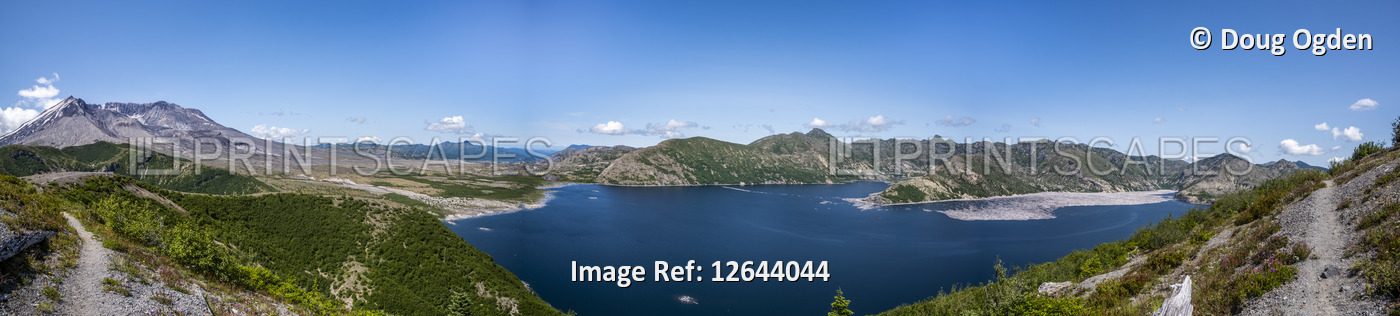 Panorama of Mount Saint Helens (caldera on the left) and Spirit Lake from Windy ...
