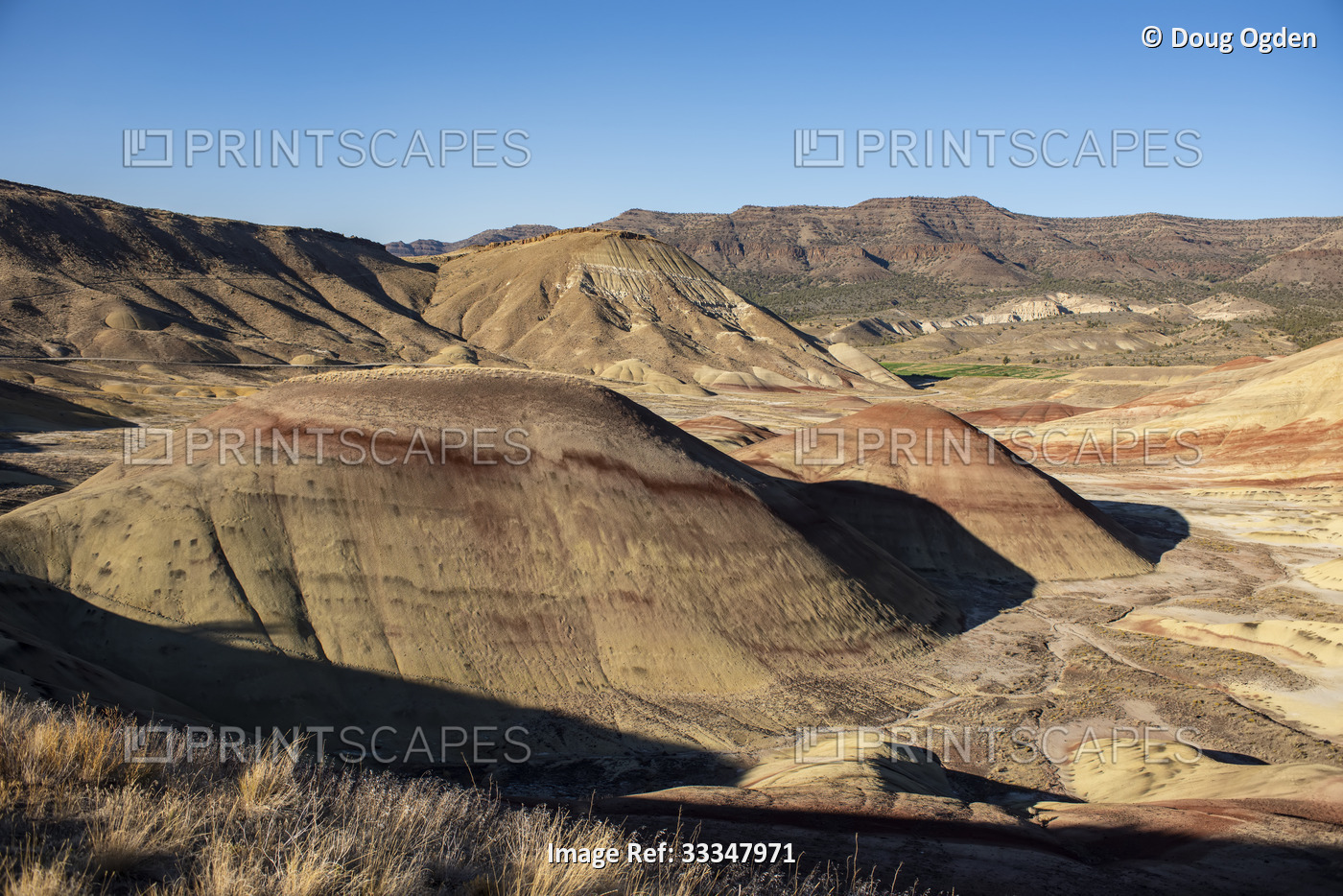 Dramatic landscape of the the iconic Painted Hills at the John Day Fossil Beds ...